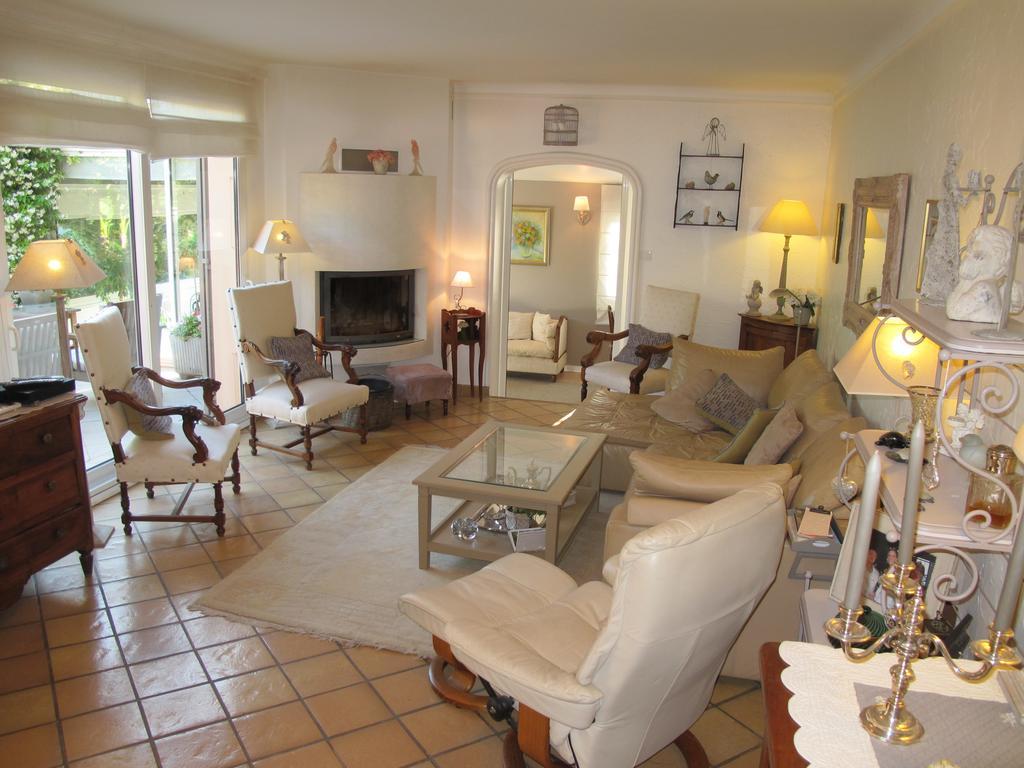 Hôtel La Manzanera à Roquefort-les-Pins Extérieur photo
